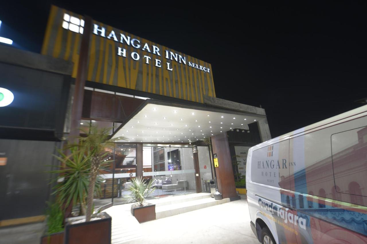 Hangar Select Aeropuerto Guadalajara Las Pintas エクステリア 写真
